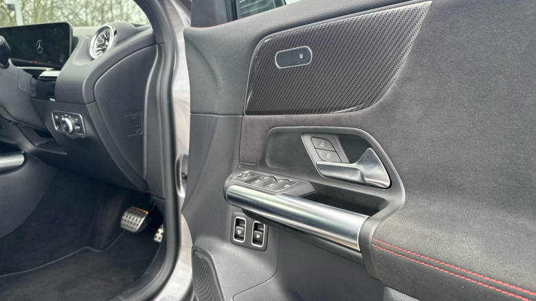 Mercedes-Benz GLA 250e AMG Line Executive 5dr Auto Hatchback